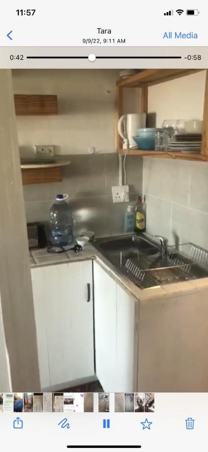 קייפטאון Independent Quaint Flat, Close To Beach מראה חיצוני תמונה