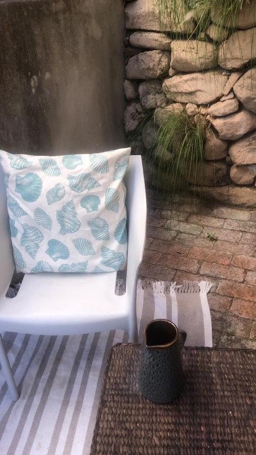 קייפטאון Independent Quaint Flat, Close To Beach מראה חיצוני תמונה