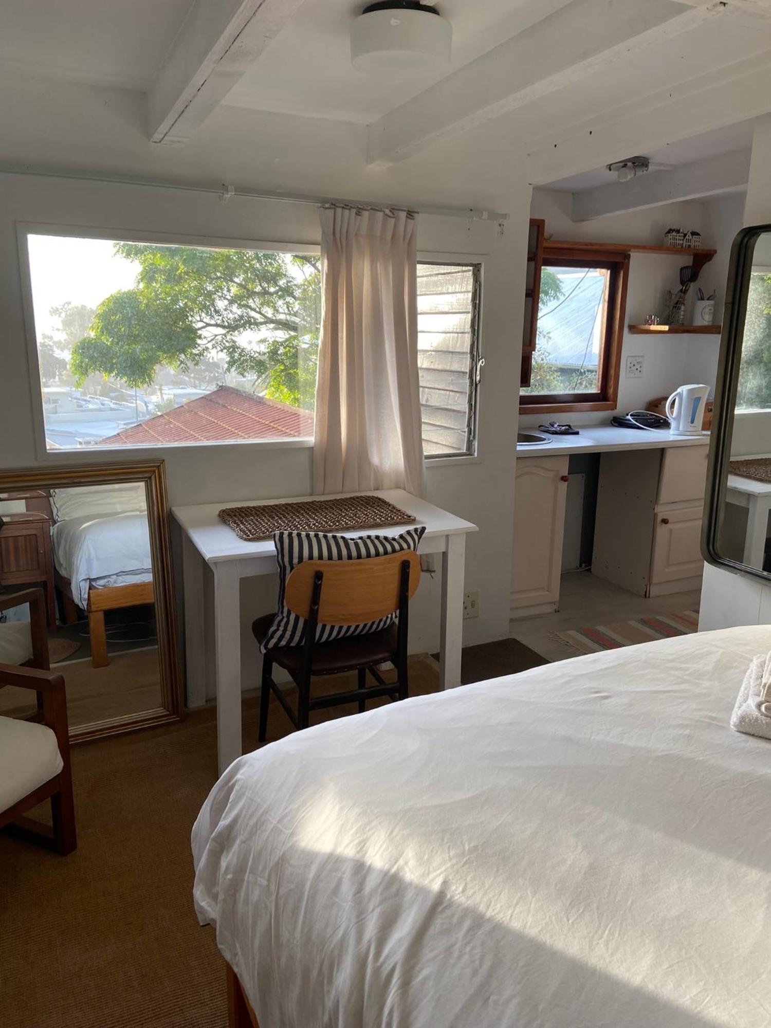 קייפטאון Independent Quaint Flat, Close To Beach מראה חיצוני תמונה